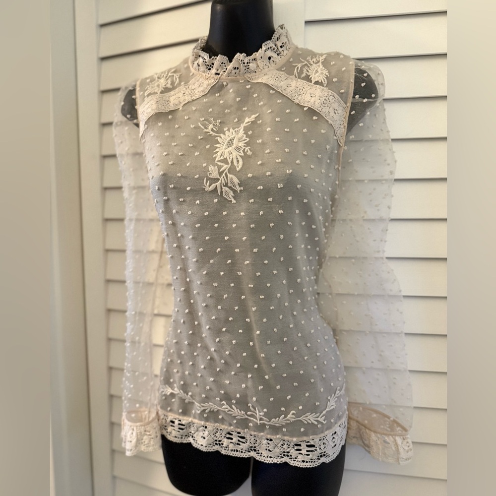Zara Elegant Vintage Inspired Lace Embroidered Women's Sheer Top Size Medium NWT - Picture 2 of 9